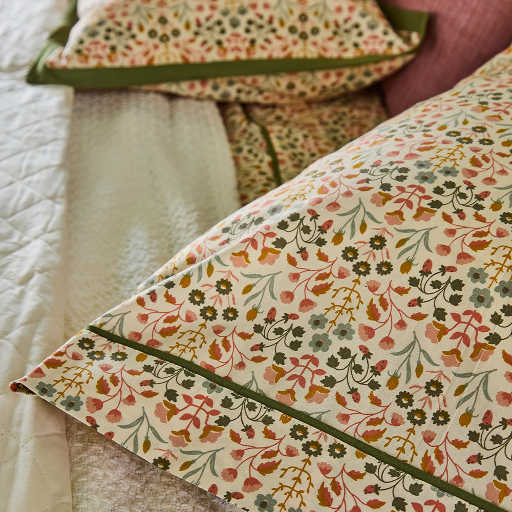 Lula Floral Print Pillowcase Set - Image 2